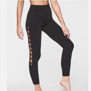 Athleta Shiva 7/8 Tight. Color: Abyss / Black. Size Medium